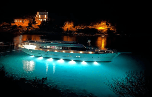 Φωτισμος σκάφους Bluefin Led